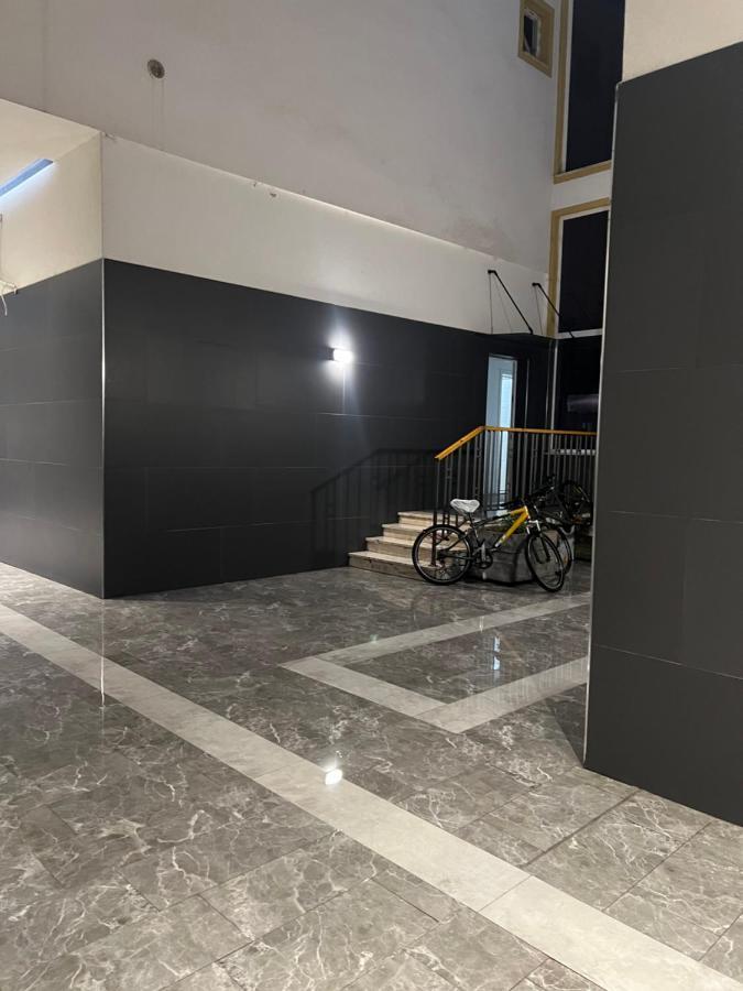 Atrium Apartment Tiranë Luaran gambar